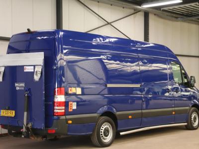 Financial Leas Mercedes-Benz Sprinter 316 2.2 CDI L3H2 LAADLIFT