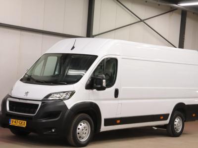 Financial Leas Peugeot Boxer 435 2.2 BlueHDi 140 L4H2 NAVIGATIESYSTEEM
