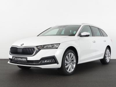 Financial Lease Škoda Octavia Combi 1.4 TSI iV PHEV Style