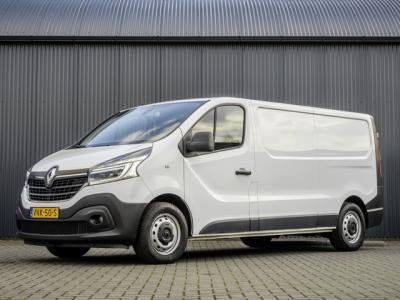 Financial Leas Renault Trafic 2.0 dCi L2H1