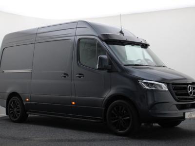 Financial Leas Mercedes-Benz Sprinter 319 CDI L2H2 Automaat
