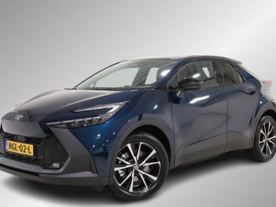 Financial Lease Toyota C-HR 2.0 Plug-in Hybrid 220 First Edition