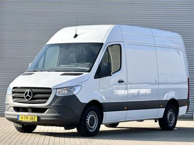 Financial Lease Mercedes-Benz Sprinter 317 CDI L2H2 RWD Automaat
