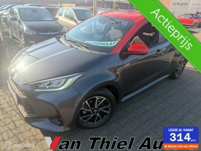 Financial Leas Toyota Yaris 1.5 Hybrid Tokyo Spirit two tone 2jaar garantie