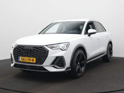 Financial Leas Audi Q3 45 TFSI e Advanced edition