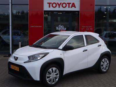Financial Leas Toyota Aygo X 5-DEURS