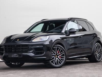 Financial Leas Porsche Cayenne 3.0 E-Hybrid Sport-Design