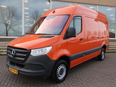 Financial Lease Mercedes-Benz Sprinter 316 2.2 CDI 163 PK L2H2 + 3500 KG TREKHAAK