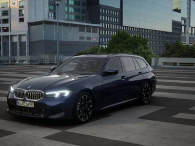 Financial Leas BMW 3 Serie Touring 330e High Executive M Sport Automaat