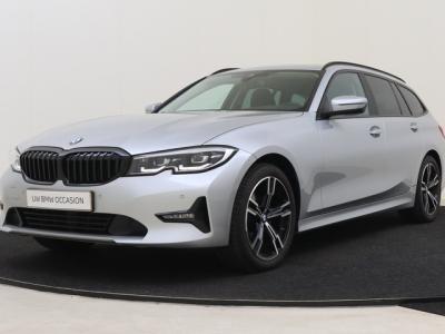 Financial Leas BMW 3 Serie Touring 320i High Executive Automaat