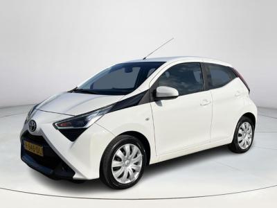 Financial Lease Toyota Aygo 1.0 VVT-i x-play limited