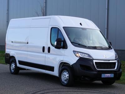Financial Leas Peugeot Boxer 2.2 BlueHDi 140 L3H2 3.5t