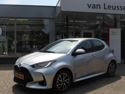 Financial Leas Toyota Yaris 1.5 HYBRID DYNAMIC