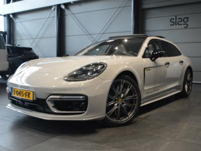 Financial Leas Porsche Panamera Sport Turismo 4.0 Turbo S E-Hybrid pano Burmester Softclose !!