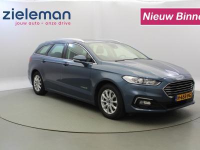Financial Leas Ford Mondeo 2.0 IVCT HEV Titanium Automaat - Carplay
