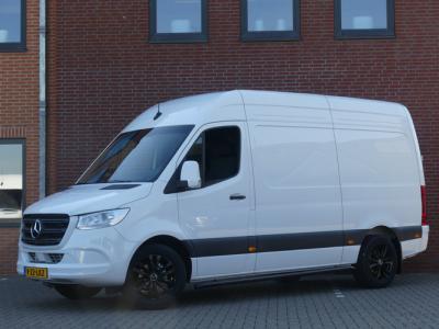 Financial Lease Mercedes-Benz Sprinter 317 CDI L2H2 Leer