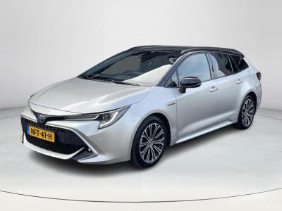 Financial Leas Toyota Corolla Touring Sports 1.8 Hybrid Executive Bi-tone