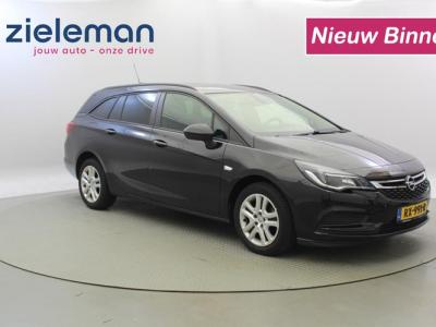 Financial Leas Opel Astra 1.0 Turbo Sports Tourer Online Edition - Carplay