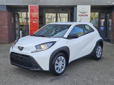 Financial Leas Toyota Aygo X PLAY