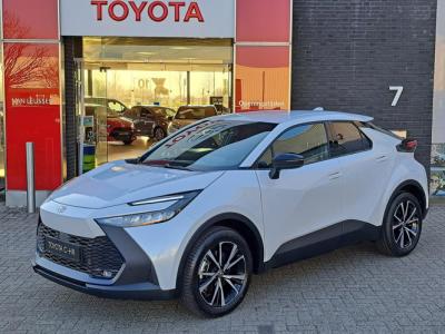 Financial Leas Toyota C-HR 2.0 Plug-in HYBRID 220 DYNAMIC