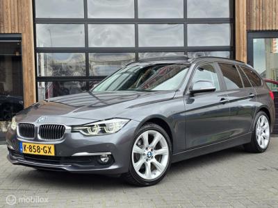 Financial Leas BMW 3 Serie Touring 320i PANO LED NAVI CLIMA CRUISE TREKHAAK