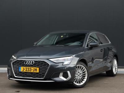 Financial Leas Audi A3 Sportback 35 TFSI 150pk Automaat Business edition Virtual Sportstoelen Clima LED Navigatie CarPlay DAB+ NL-Auto NAP!