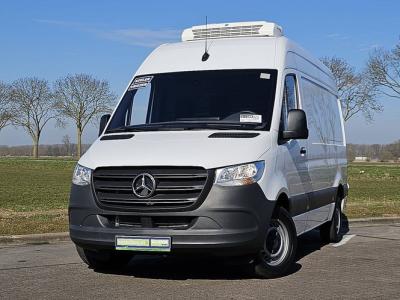 Financial Leas Mercedes-Benz Sprinter 317