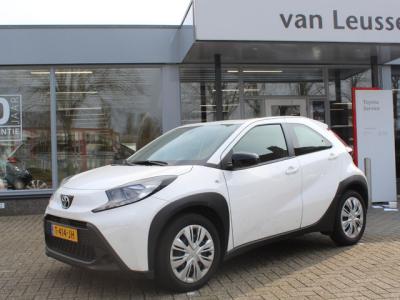 Financial Lease Toyota Aygo X PLAY
