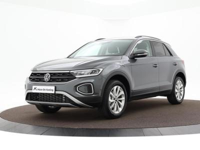 Financial Leas Volkswagen T-Roc Life Edition 1.5 TSI 150 pk 7 versn. DSG