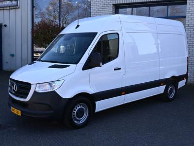 Financial Leas Mercedes-Benz Sprinter 317 CDI L2H2