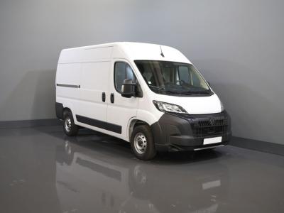 Financial Lease Peugeot Boxer 2.2 HDI 140 pk L2H2 BPM VRIJ! 2.5t Trekverm.