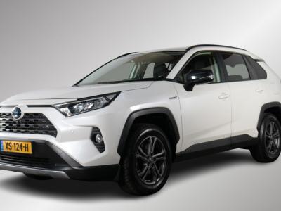 Financial Leas Toyota RAV4 2.5 Hybrid First Edition