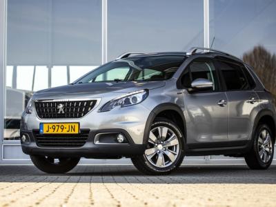 Financial Lease Peugeot 2008 1.2 PureTech Signature