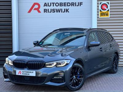 Financial Lease BMW 3 Serie Touring 330e M Sport Pano