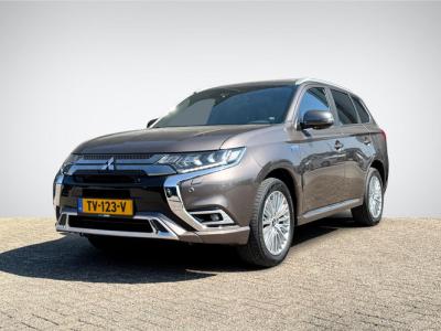 Financial Leas Mitsubishi Outlander 2.4 PHEV Instyle
