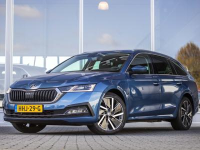 Financial Lease Škoda Octavia Combi 1.4 TSI iV PHEV Business Edition