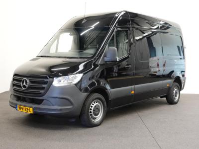 Financial Leas Mercedes-Benz Sprinter L2H2