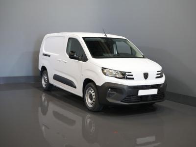 Financial Leas Peugeot Partner 1.5 HDi 130 pk Aut. L2 BPM VRIJ! Virtual Cockpit