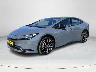 Financial Lease Toyota Prius 2.0 Plug-in Executive
