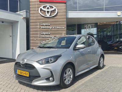 Financial Lease Toyota Yaris 1.5 Hybrid Business