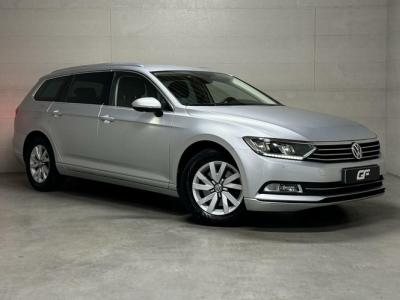 Financial Lease Volkswagen Passat Variant 1.4 TSI ACC CarPlay Navi Trekh NAP