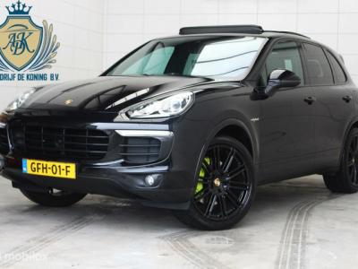 Financial Lease Porsche Cayenne 3.0 S E-Hybrid Platinum Pano