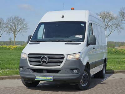 Financial Leas Mercedes-Benz Sprinter 516