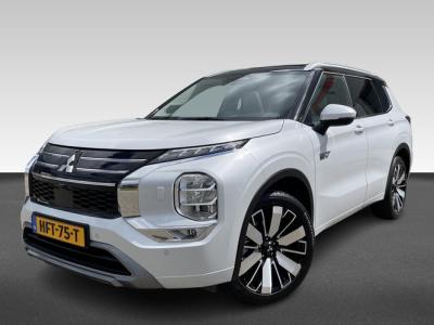 Financial Leas Mitsubishi Outlander 2.4 PHEV Instyle