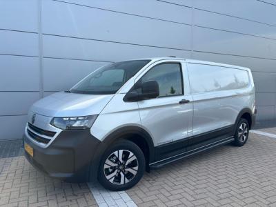 Financial Leas Volkswagen Transporter 2.0 TDI L2H1 30 PanAmericana