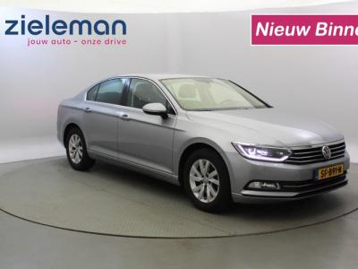 Financial Leas Volkswagen Passat 1.4 TSI Comfortline Business Automaat - Carplay