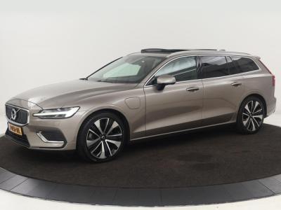 Financial Lease Volvo V60 2.0 T6 Recharge AWD Business Pro