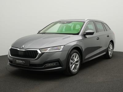 Financial Leas Škoda Octavia Combi 1.4 TSI 204 pk DSG iV PHEV Business Edition