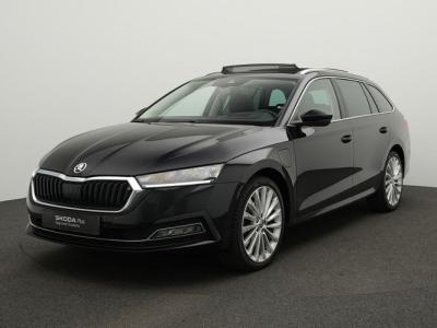 Financial Lease Škoda Octavia Combi 1.4 TSI 204 pk DSG iV PHEV Style