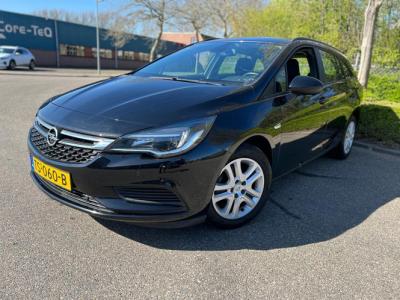 Financial Leas Opel Astra Sports Tourer 1.0 Apple